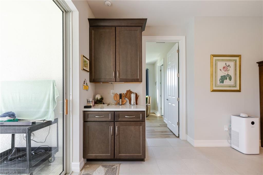 HICKEY CREEKSIDE - Residential