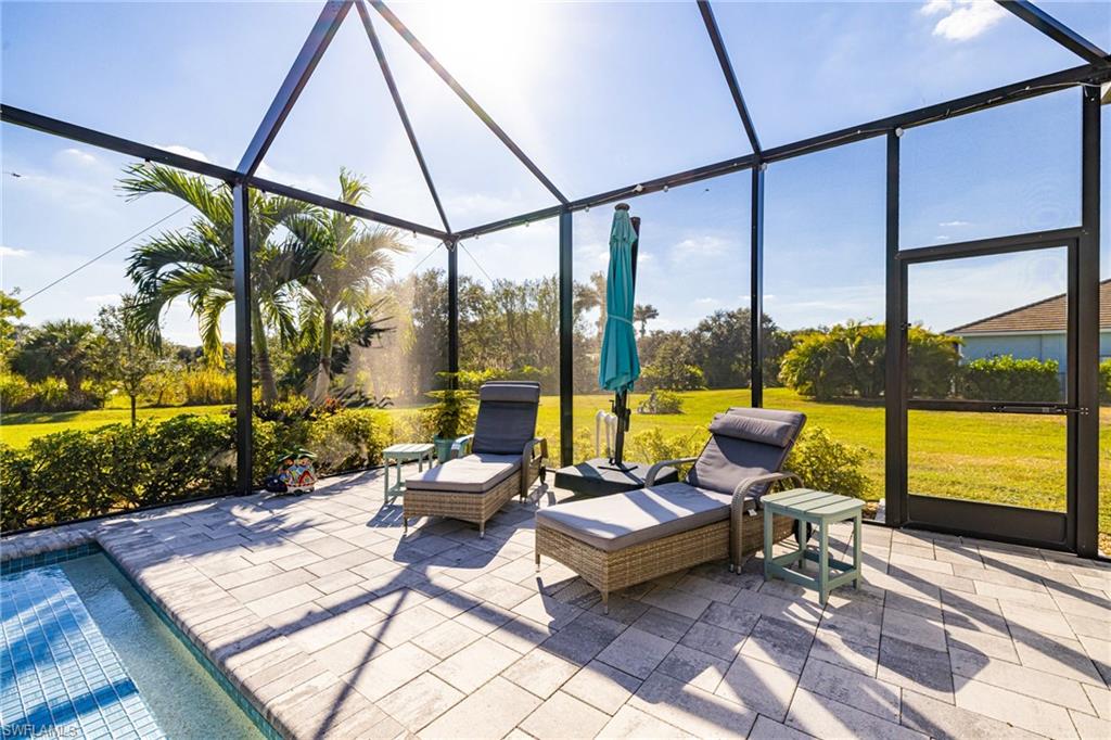 HICKEY CREEKSIDE - Residential