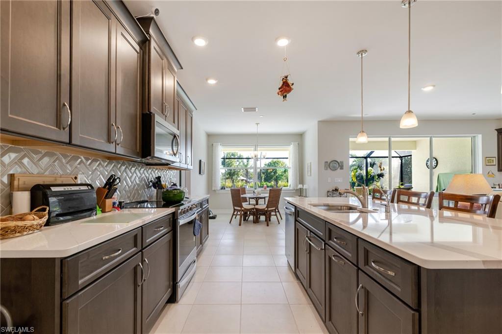 HICKEY CREEKSIDE - Residential