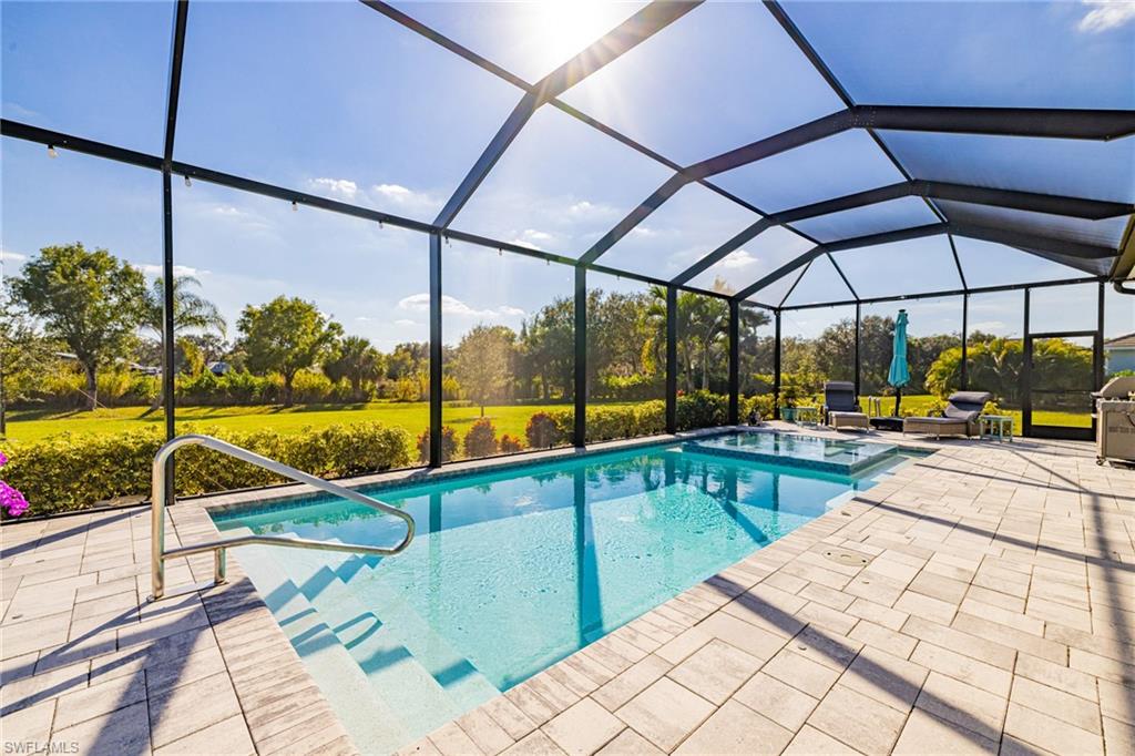 HICKEY CREEKSIDE - Residential