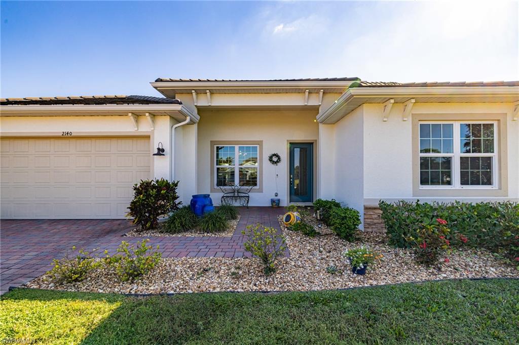 HICKEY CREEKSIDE - Residential