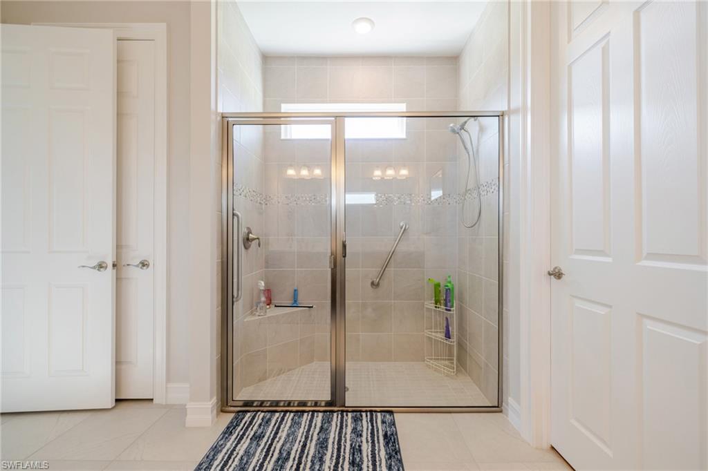 HICKEY CREEKSIDE - Residential