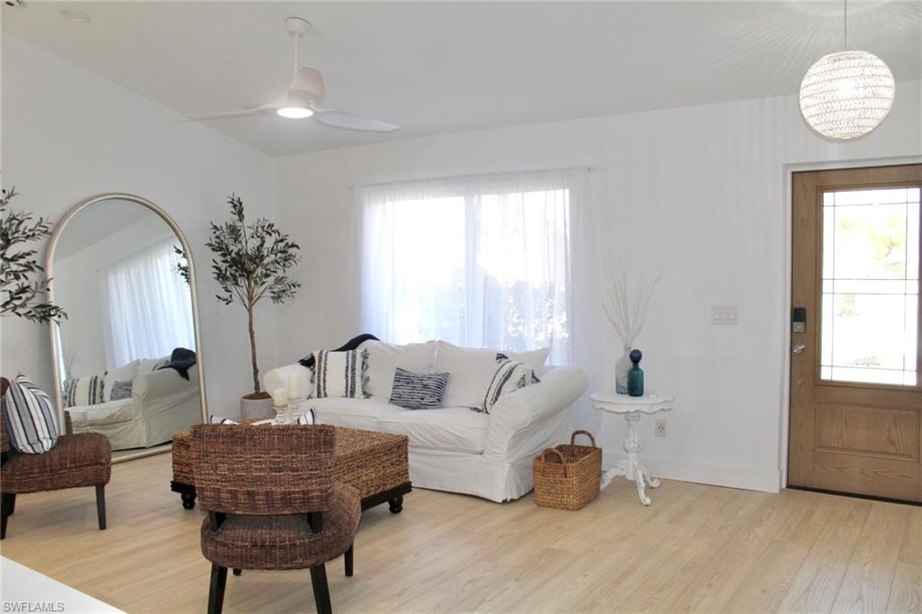 MEADOWBROOK - Residential