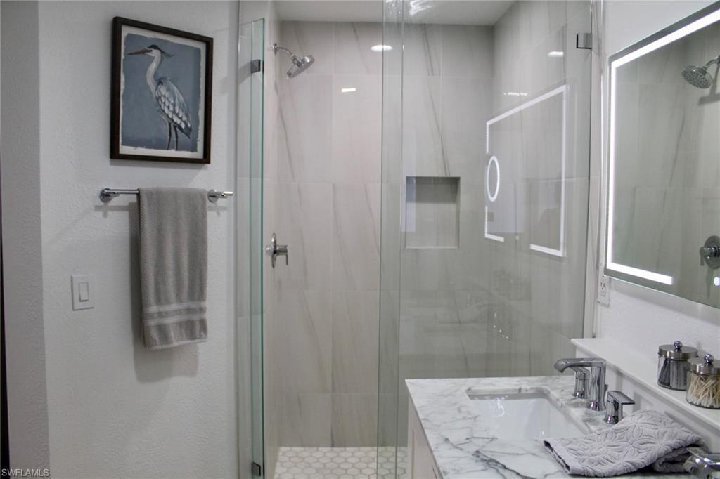 MEADOWBROOK - Residential