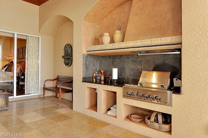 BANYAN COVE - Residential