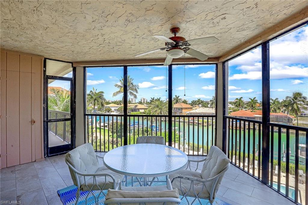 TROPICAL ISLE - Residential