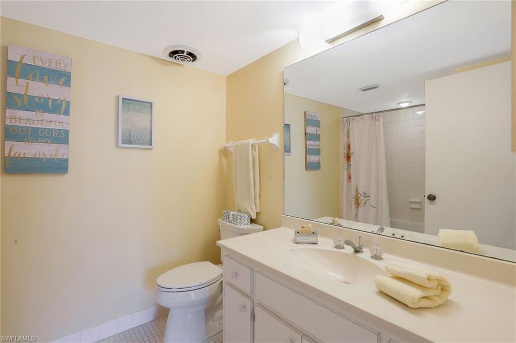 TROPICAL ISLE - Residential