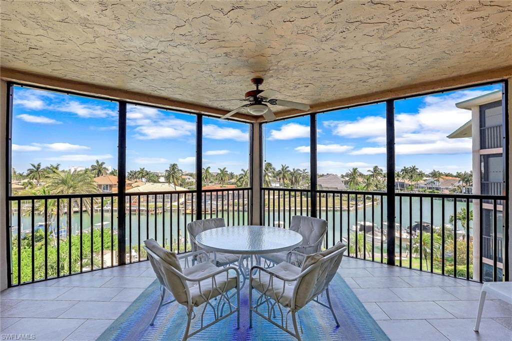 TROPICAL ISLE - Residential