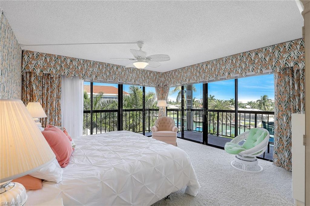 TROPICAL ISLE - Residential