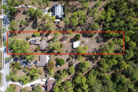 465 5th ST SW NAPLES FL 34117