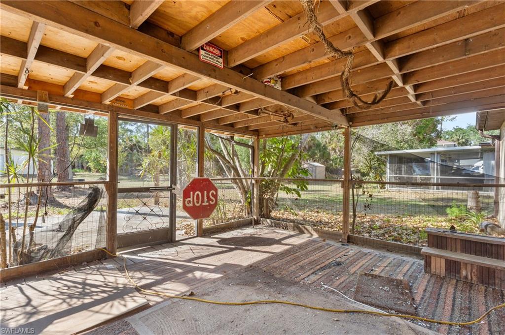 GOLDEN GATE ESTATES - Residential