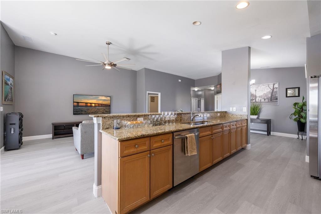 MOODY RIVER ESTATES - Residential Lease