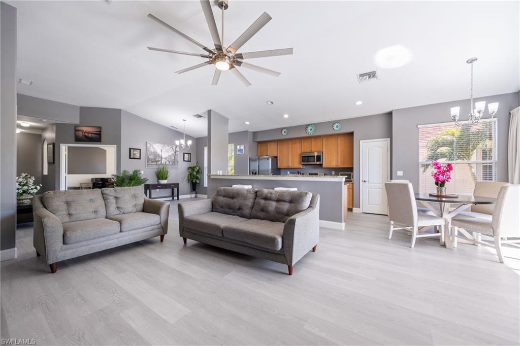 MOODY RIVER ESTATES - Residential Lease