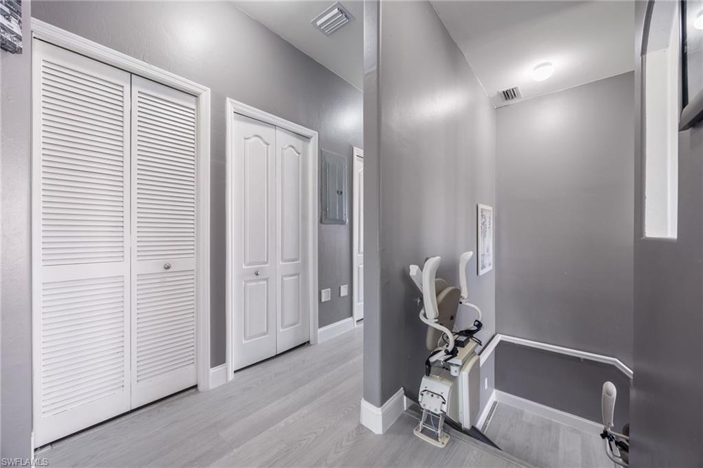 MOODY RIVER ESTATES - Residential Lease