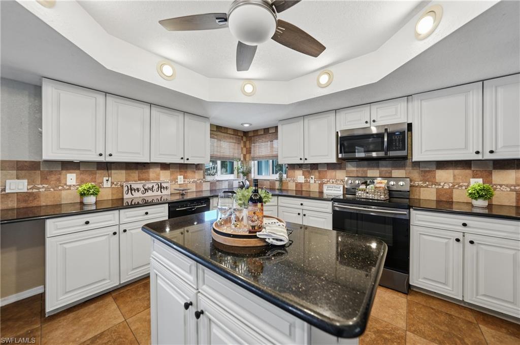 PUNTA GORDA ISLES - Residential