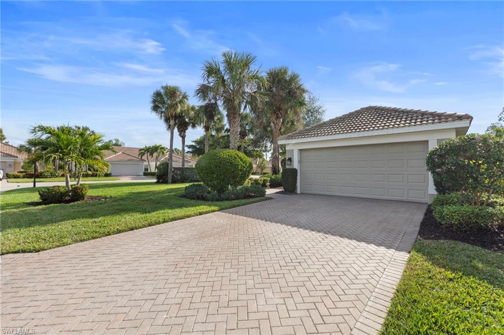 HIDDEN COVE - Residential