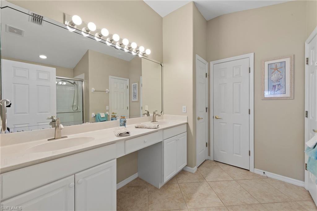 HIDDEN COVE - Residential