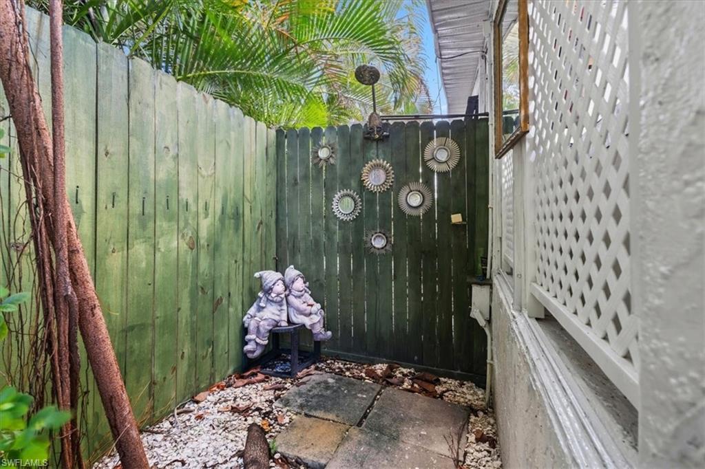 PORT CHARLOTTE - Residential