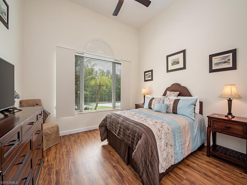 ROYAL HARBOR - Residential