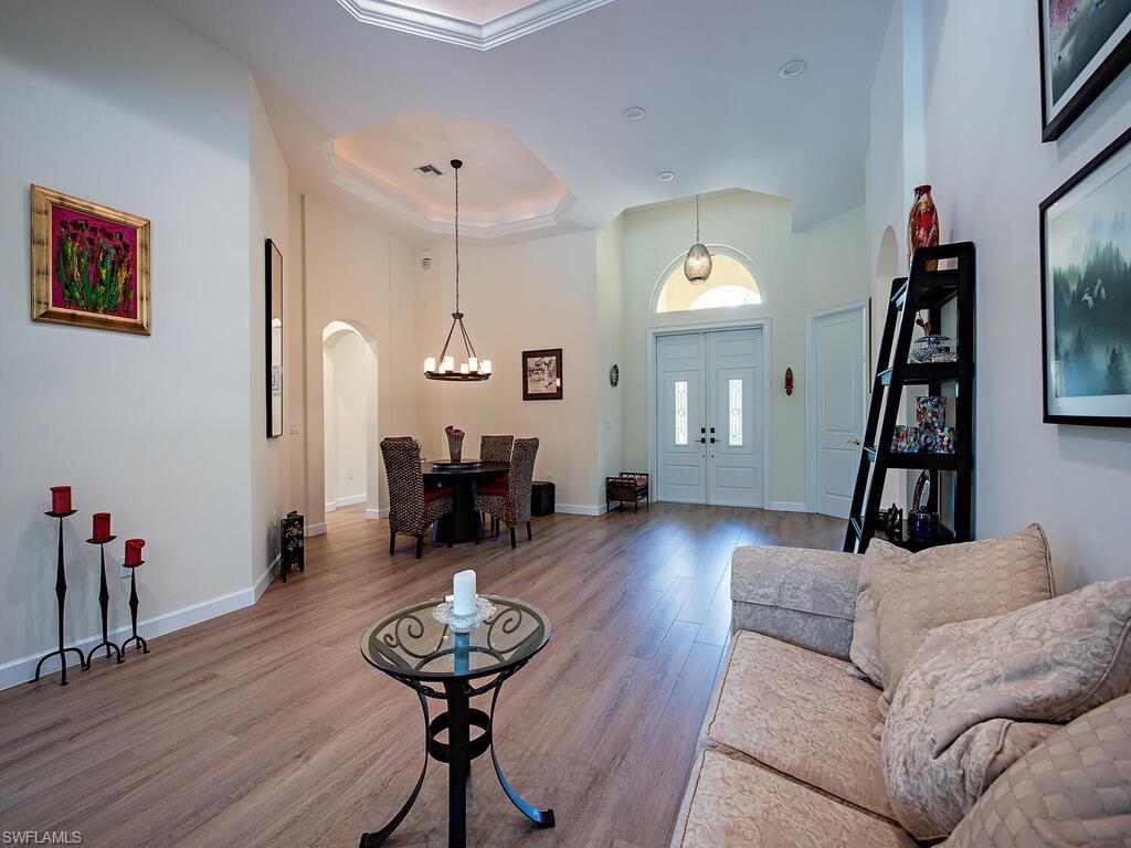 ROYAL HARBOR - Residential