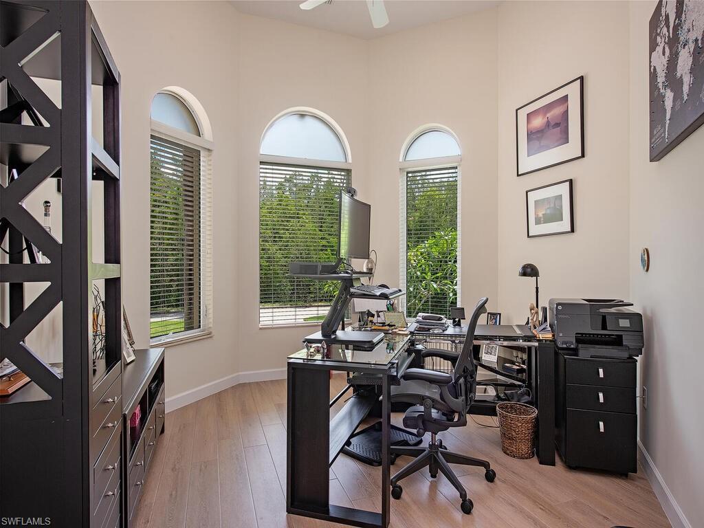 ROYAL HARBOR - Residential