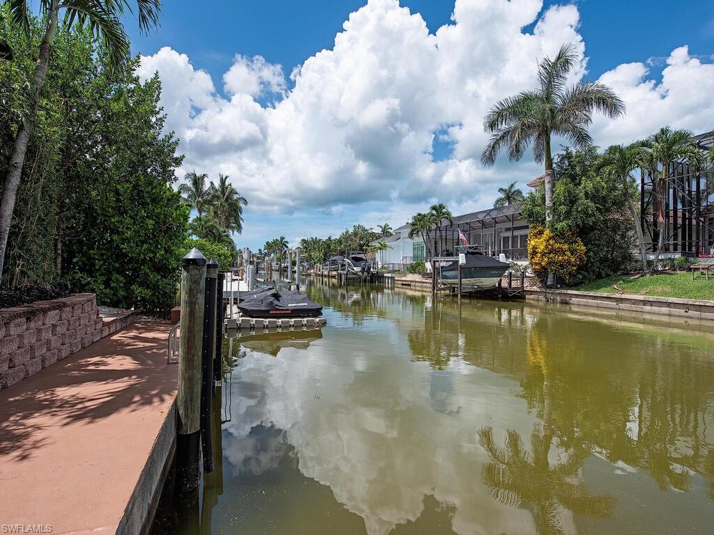 ROYAL HARBOR - Residential