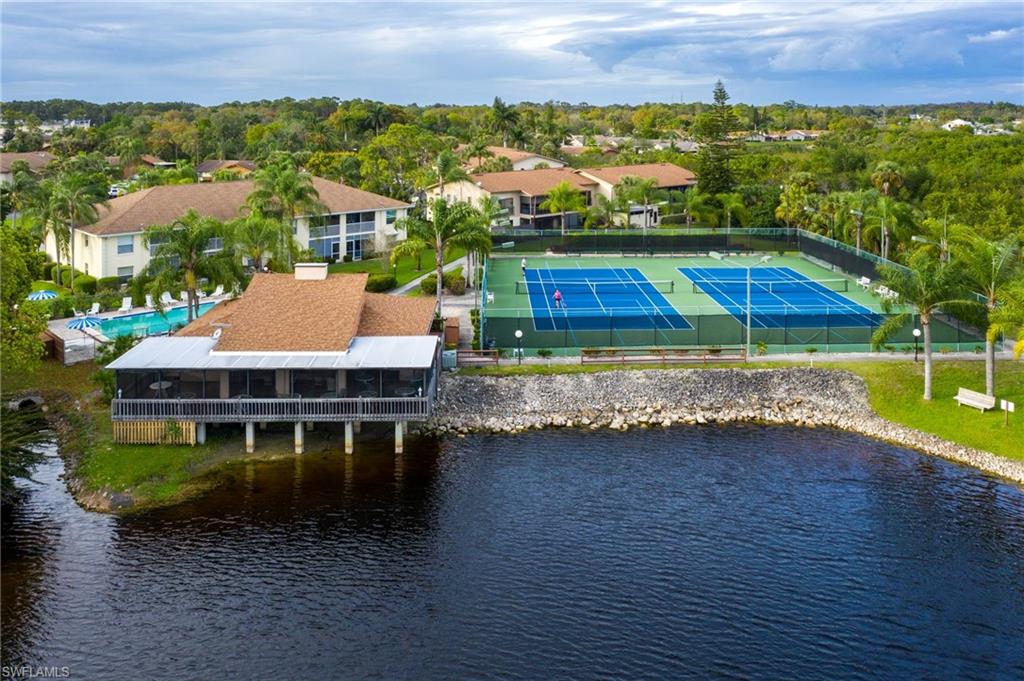 FOXMOOR VILLAGE CONDO - Residential