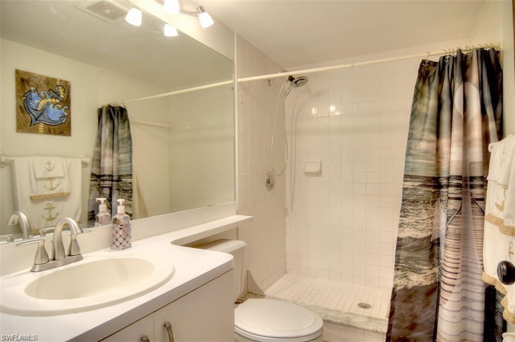 FOXMOOR VILLAGE CONDO - Residential