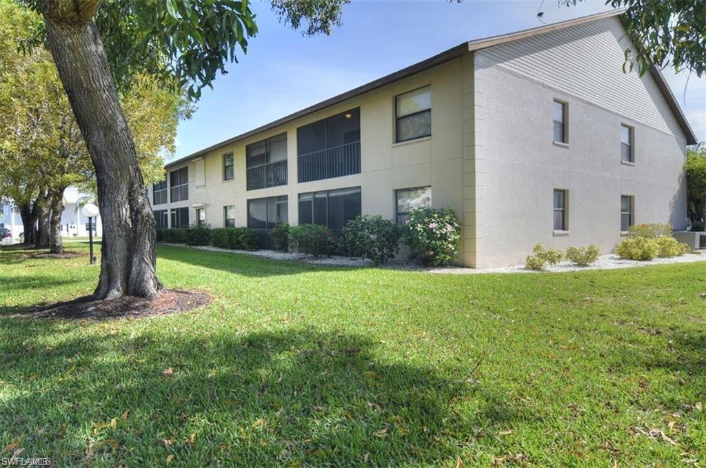 FOXMOOR VILLAGE CONDO - Residential