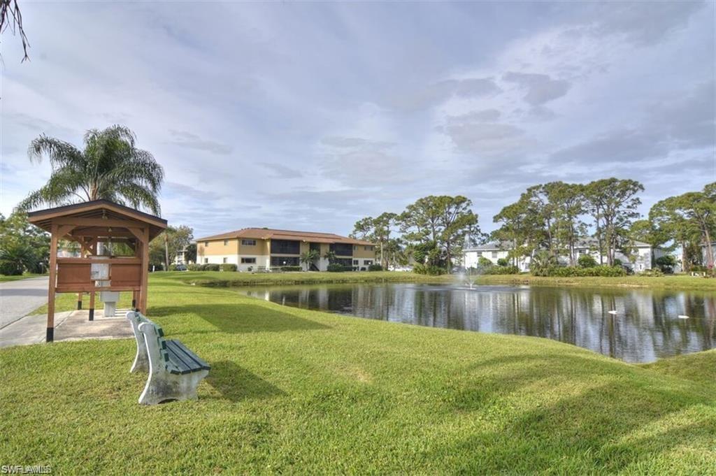 FOXMOOR VILLAGE CONDO - Residential