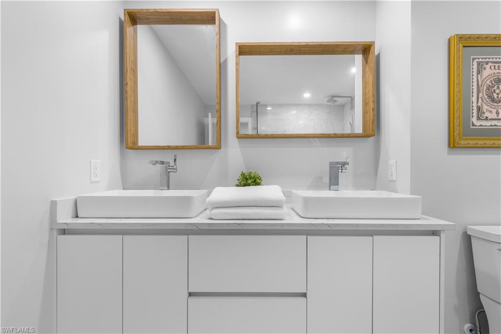 HENDERSON CREEK VILLAGE - Residential