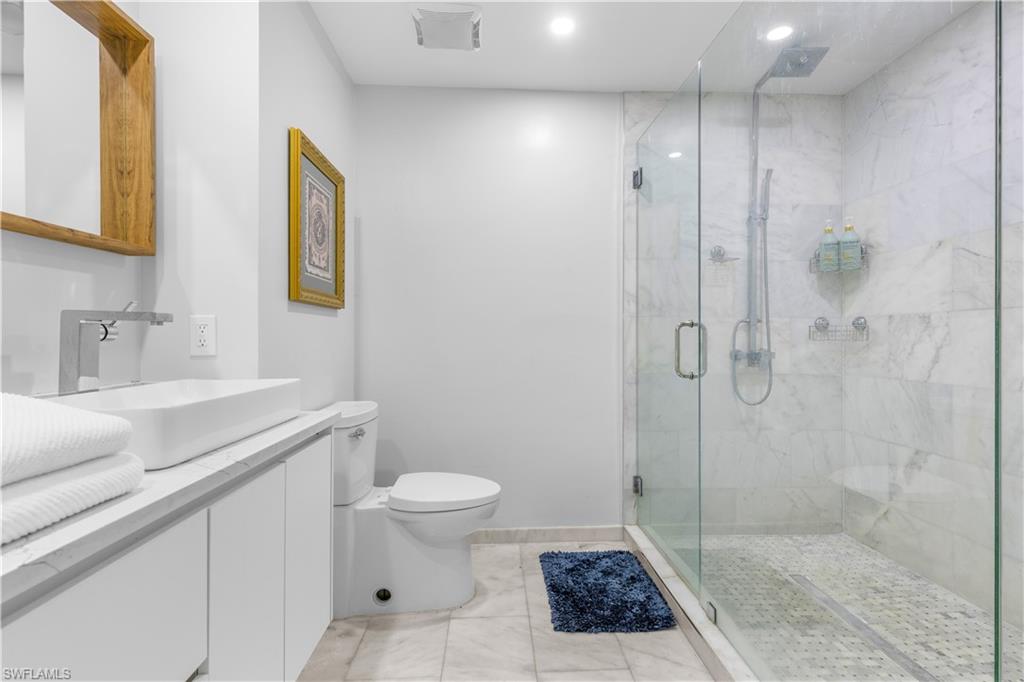 HENDERSON CREEK VILLAGE - Residential