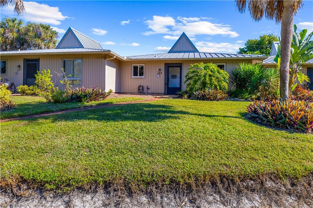 HENDERSON CREEK VILLAGE - Residential