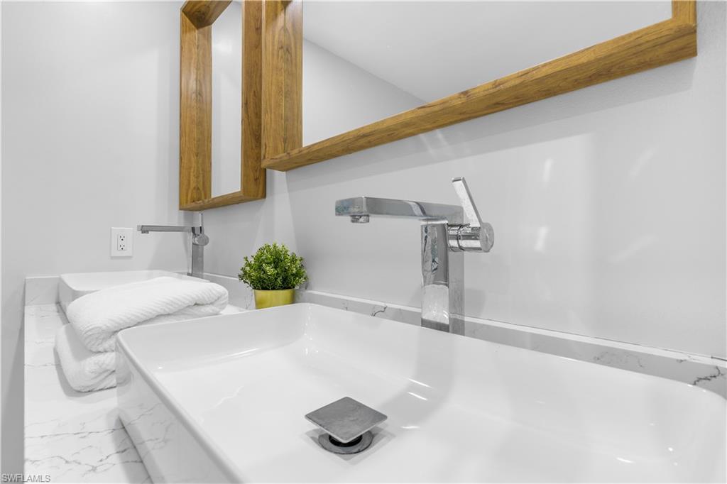 HENDERSON CREEK VILLAGE - Residential