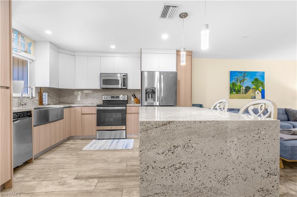 HENDERSON CREEK VILLAGE - Residential