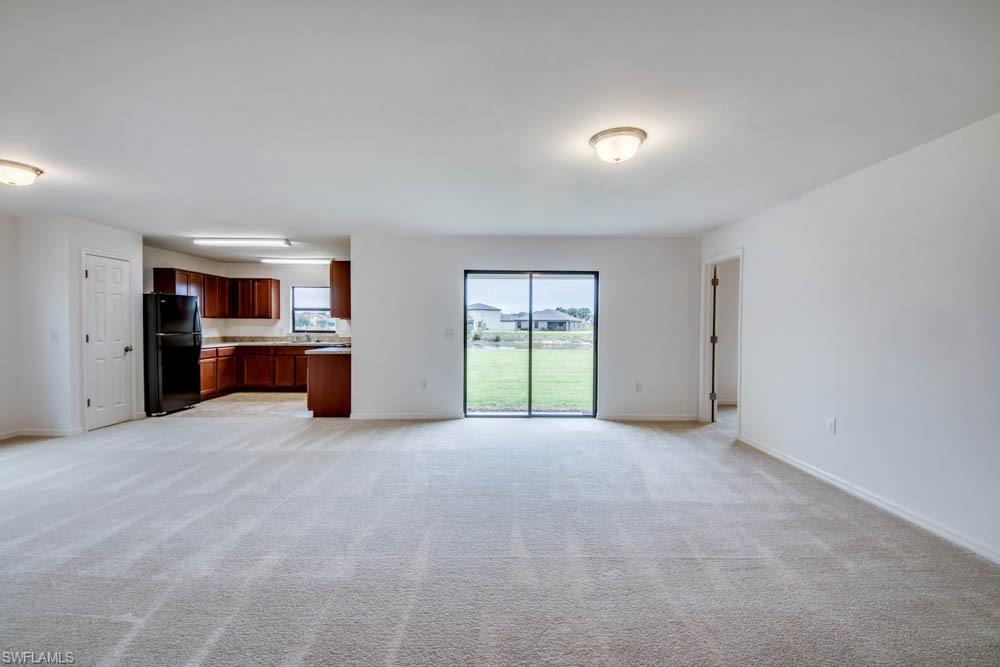 SHADOW LAKES - Residential