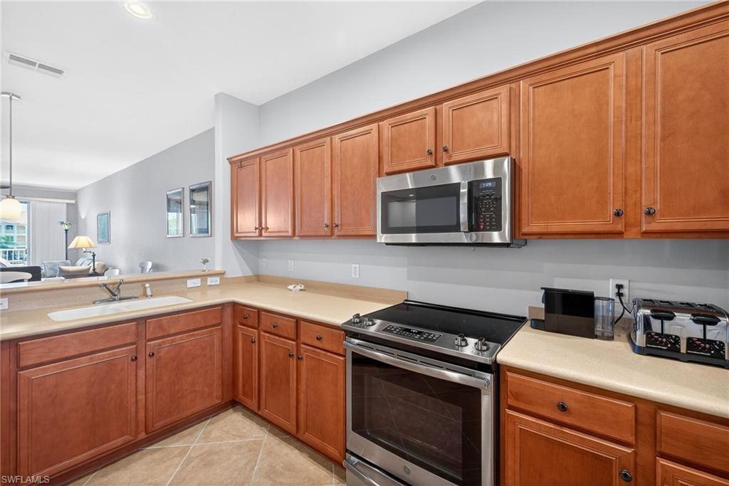 SANIBEL VIEW CONDO - Residential