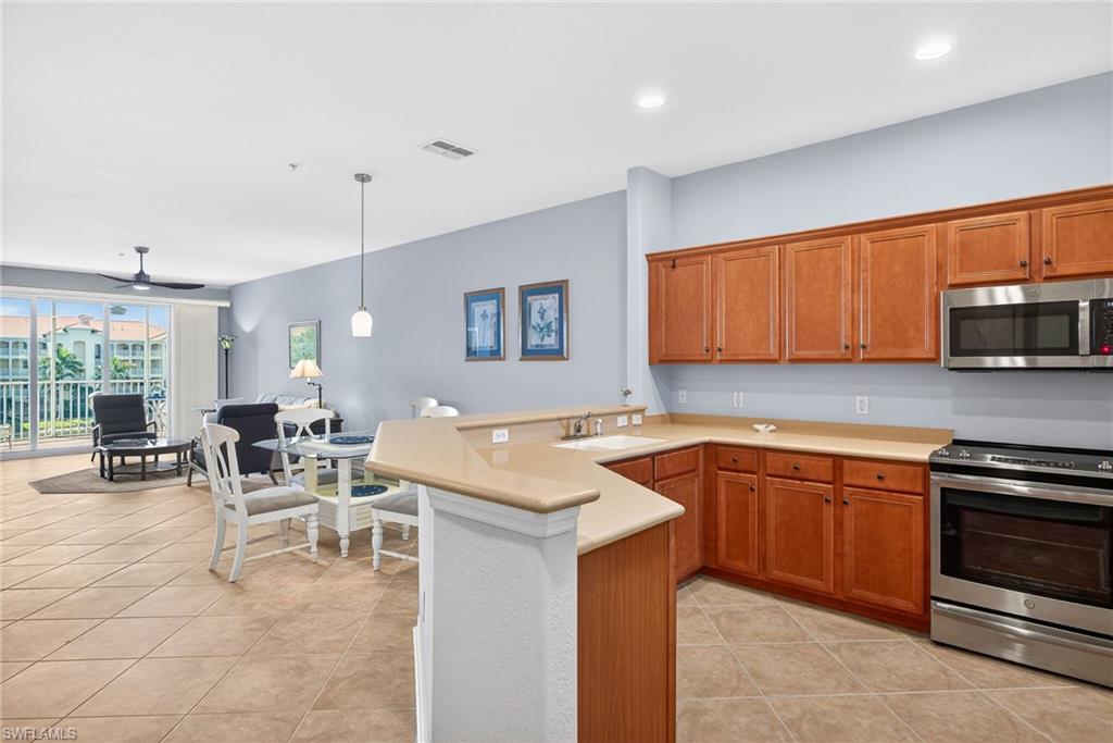 SANIBEL VIEW CONDO - Residential