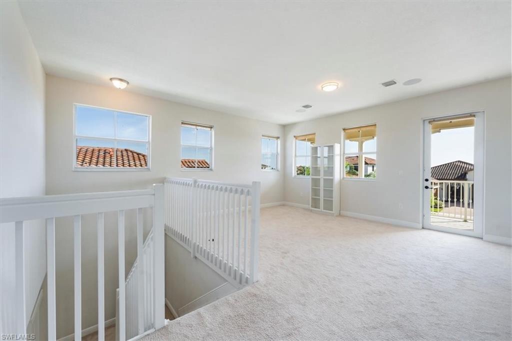 MAPLE RIDGE - Residential