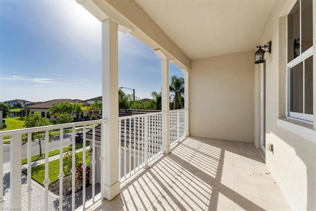 MAPLE RIDGE - Residential