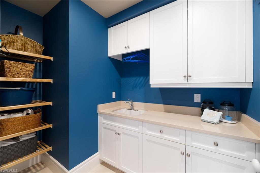 GRAND OLE MAN - Residential