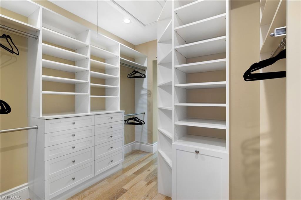 GRAND OLE MAN - Residential