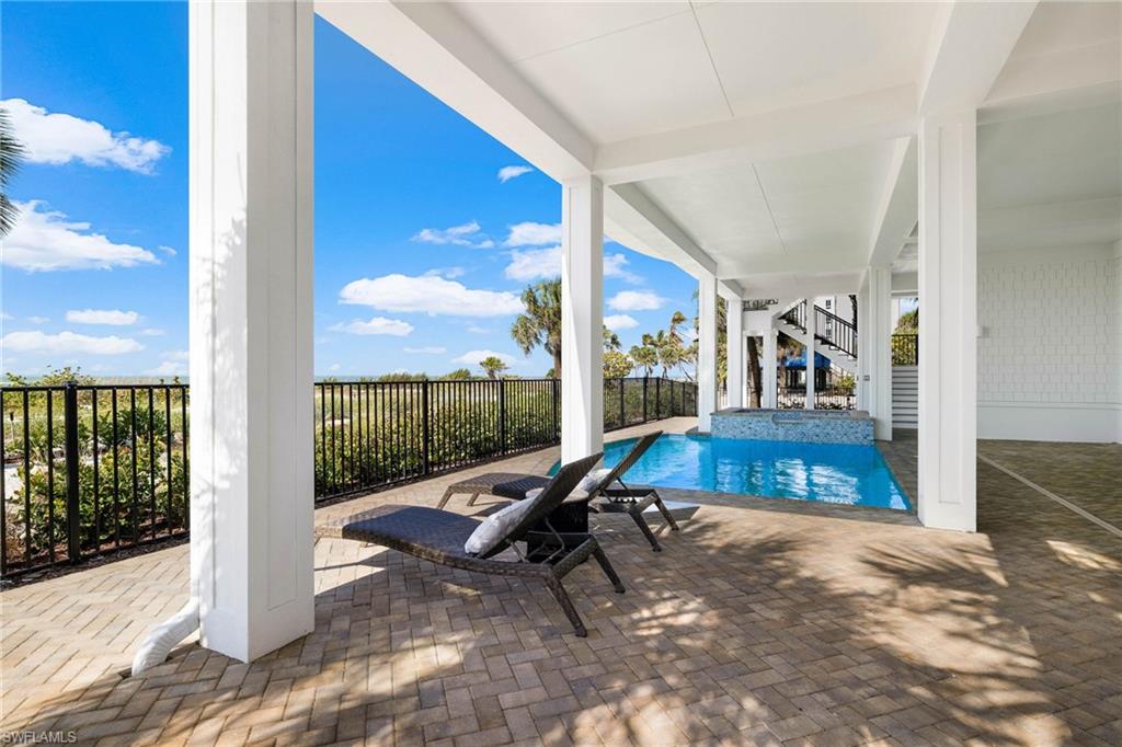 GRAND OLE MAN - Residential