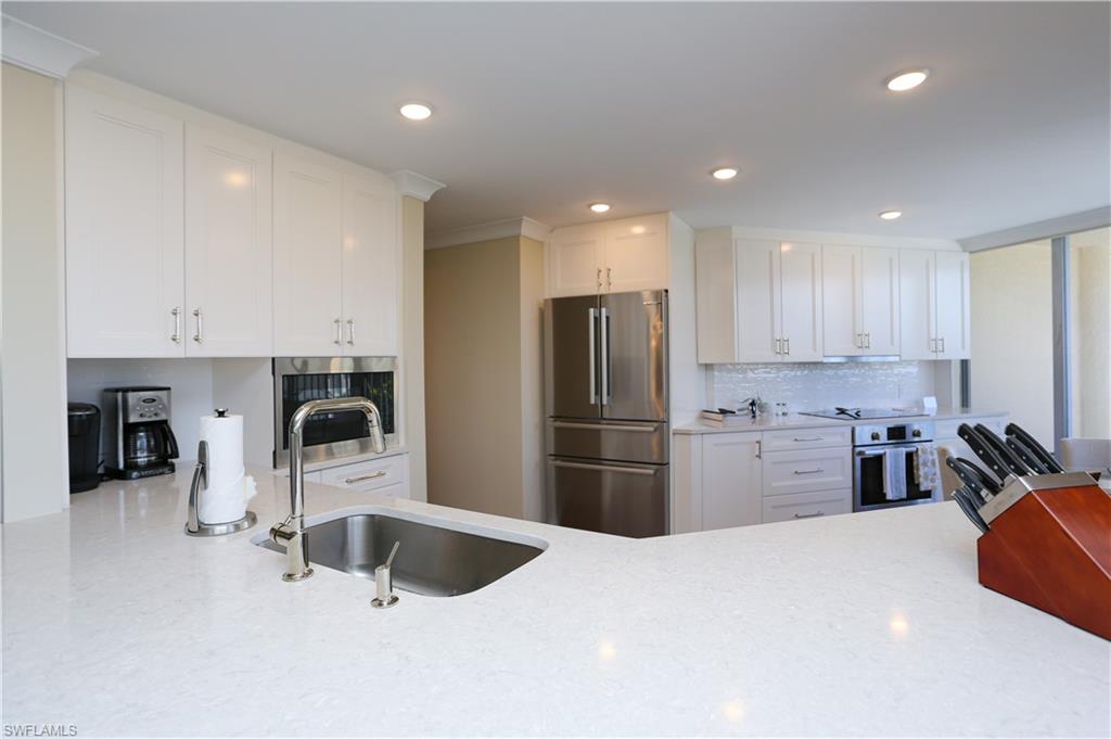 SAVOY - Residential Lease