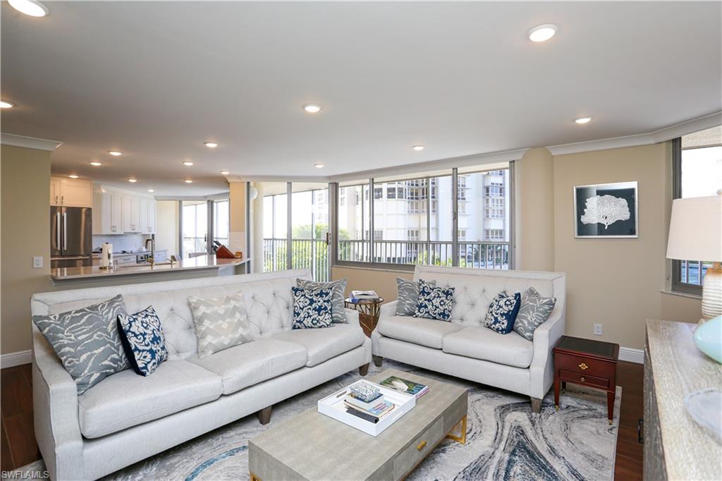 SAVOY - Residential Lease