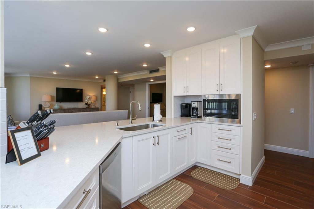 SAVOY - Residential Lease