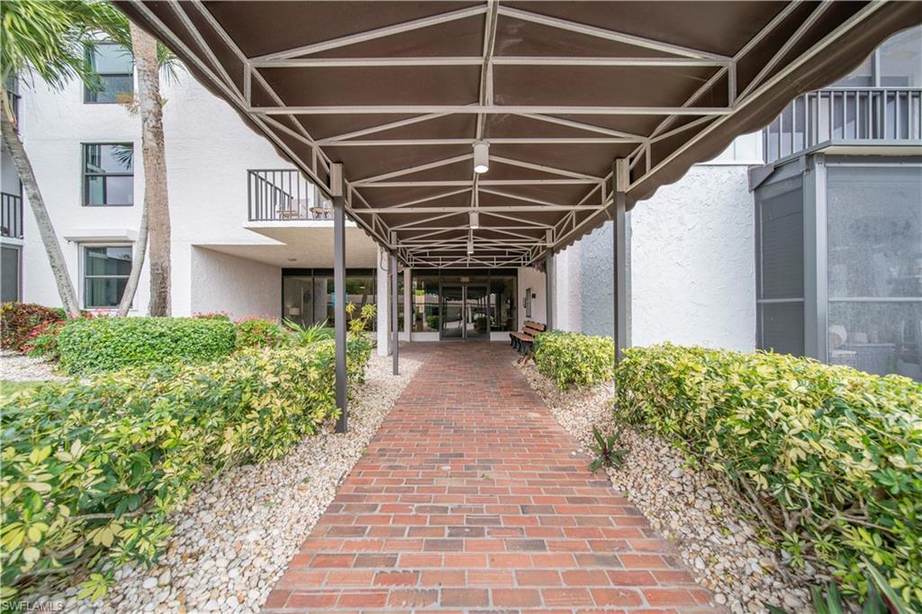 SCHOONER BAY - Residential