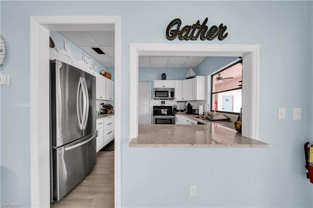 SCHOONER BAY - Residential