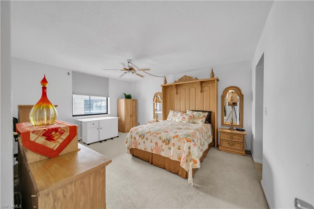 SCHOONER BAY - Residential