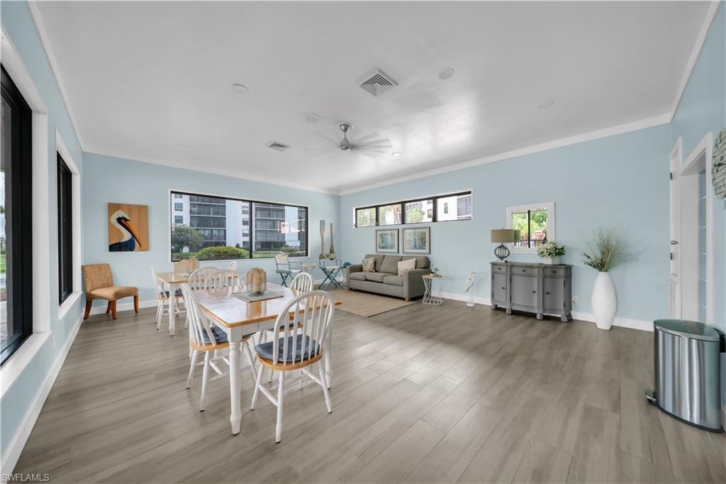 SCHOONER BAY - Residential